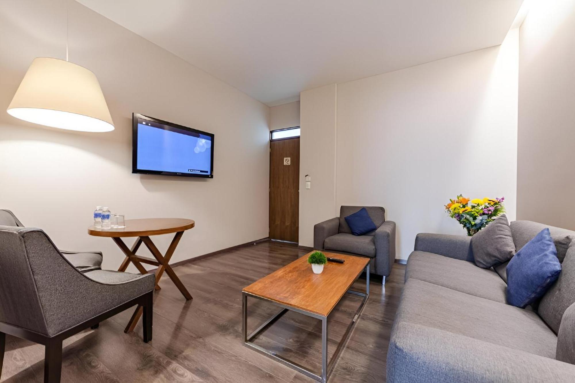 Suites Del Angel Ciudad de México Exteriér fotografie
